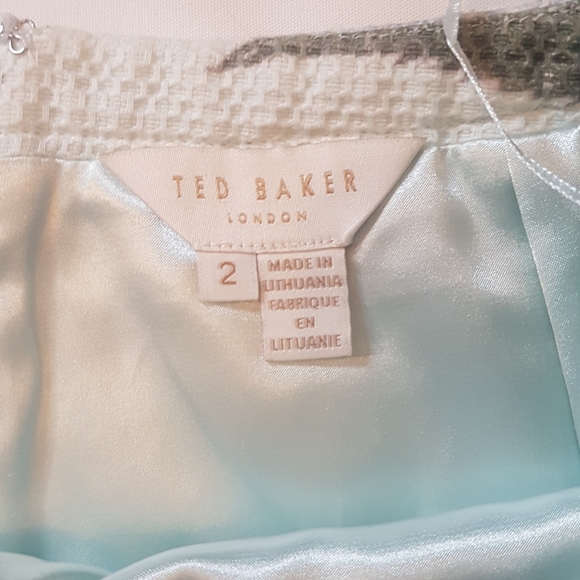 TED BAKER floral hot Summer short sz 2 - Picture 2 of 10